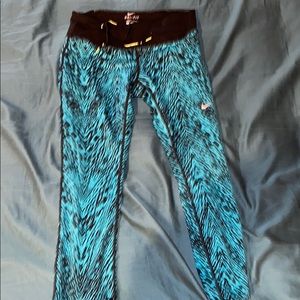 Nike dri-fit leggings